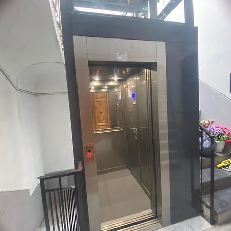 Vila La Terrazza Nel Centro Neapol Exteriér fotografie